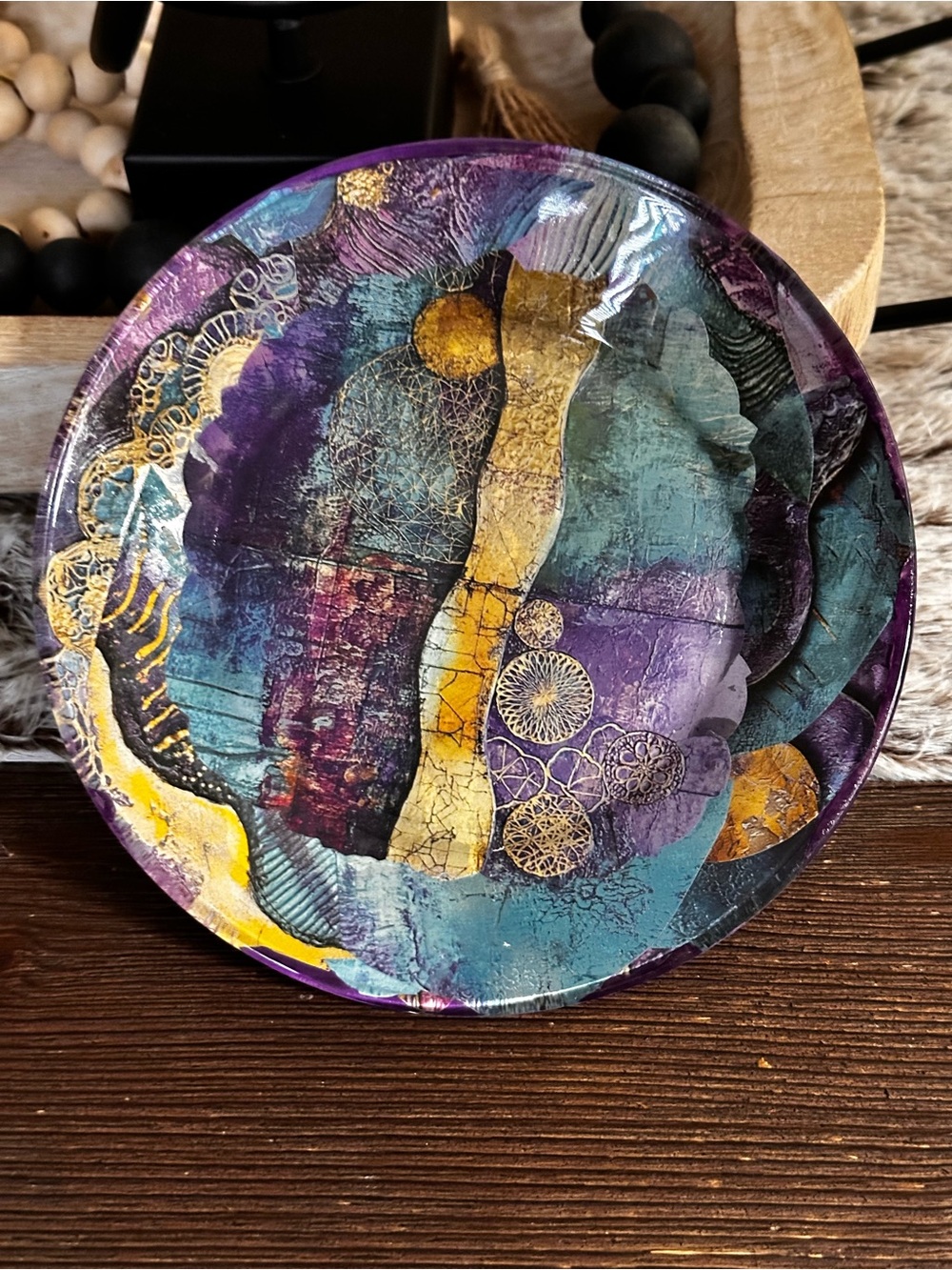 Handmade round Decorative glass plate abstract purple design